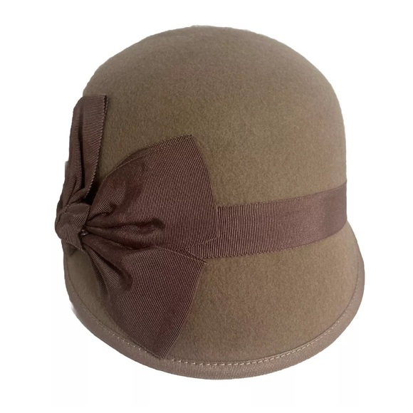 Nine West Cloche Hat NWT - Downton Abbey Style! - Picture 2 of 3